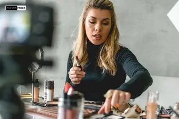 Setting the Stage for Flawless Contouring